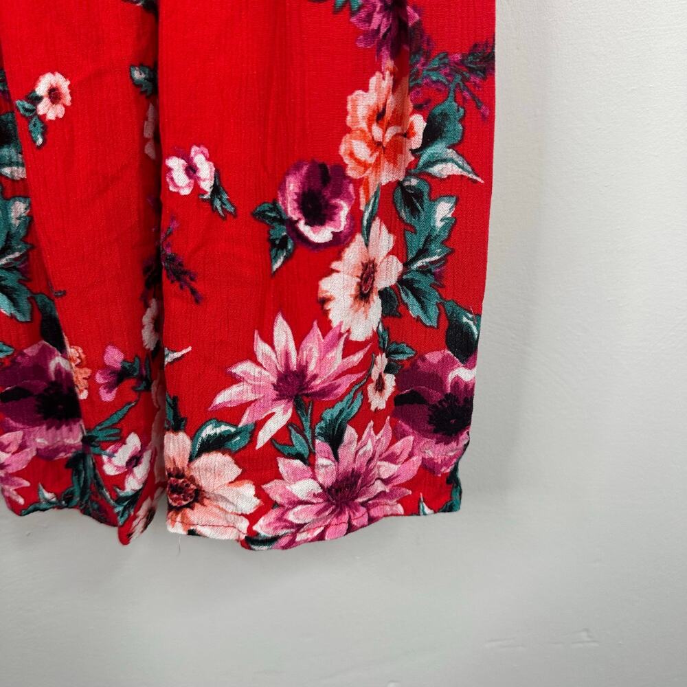 Torrid Crochet Ribbed Red Floral Cami - Picture 5 of 11